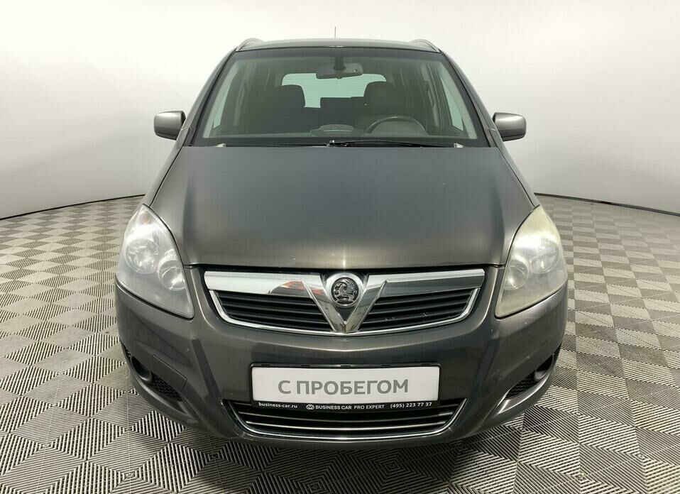 Opel Zafira 1.8 MT (140 л.с.)