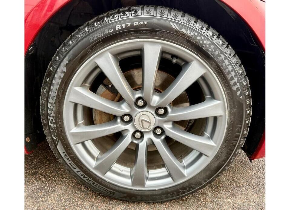 Lexus IS, II Рестайлинг 250 2.5 AT (208 л.с.)