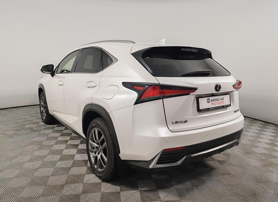 Lexus NX, I Рестайлинг 200 2.0 CVT (150 л.с.) 4WD