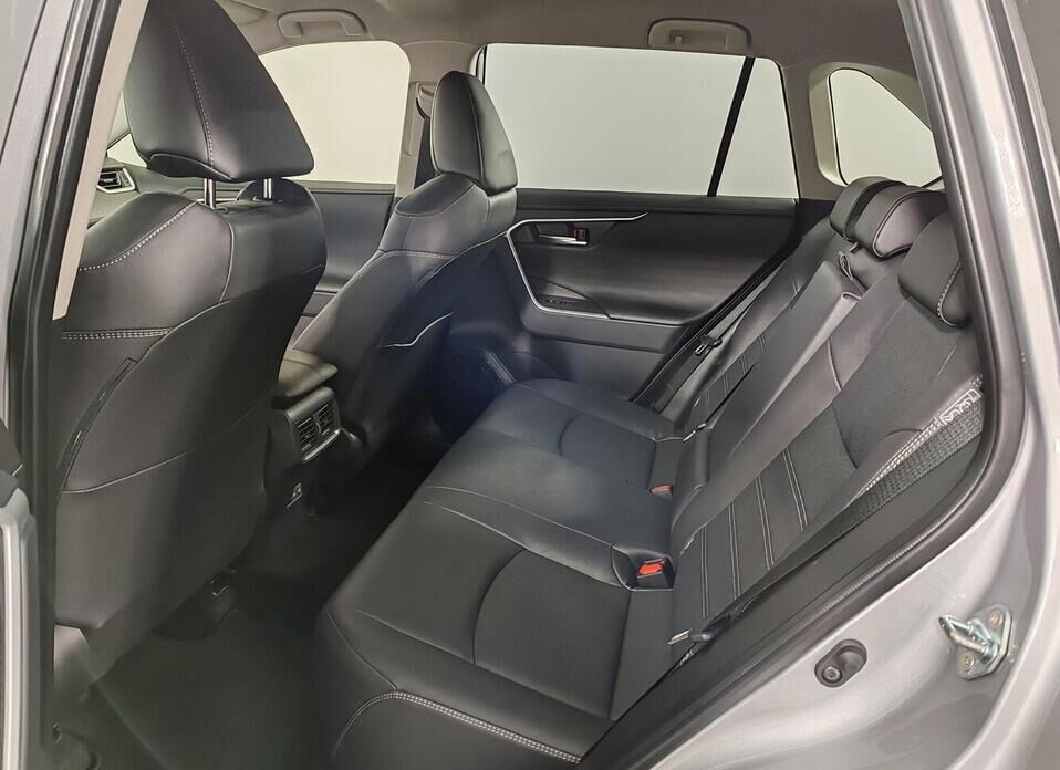 Toyota RAV4, V (XA50) 2.0 CVT (173 л.с.) 4WD