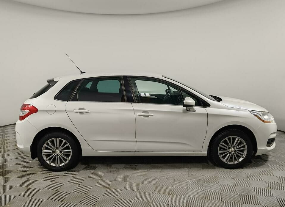 Citroen C4 1.6 AT (120 л.с.)