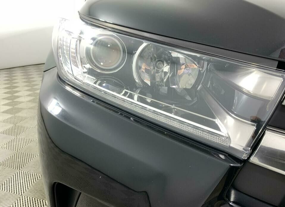 Toyota Highlander 3.5 AT (249 л.с.) 4WD