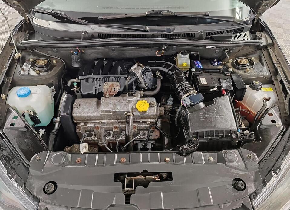 LADA (ВАЗ) Granta 1.6 MT (87 л.с.)