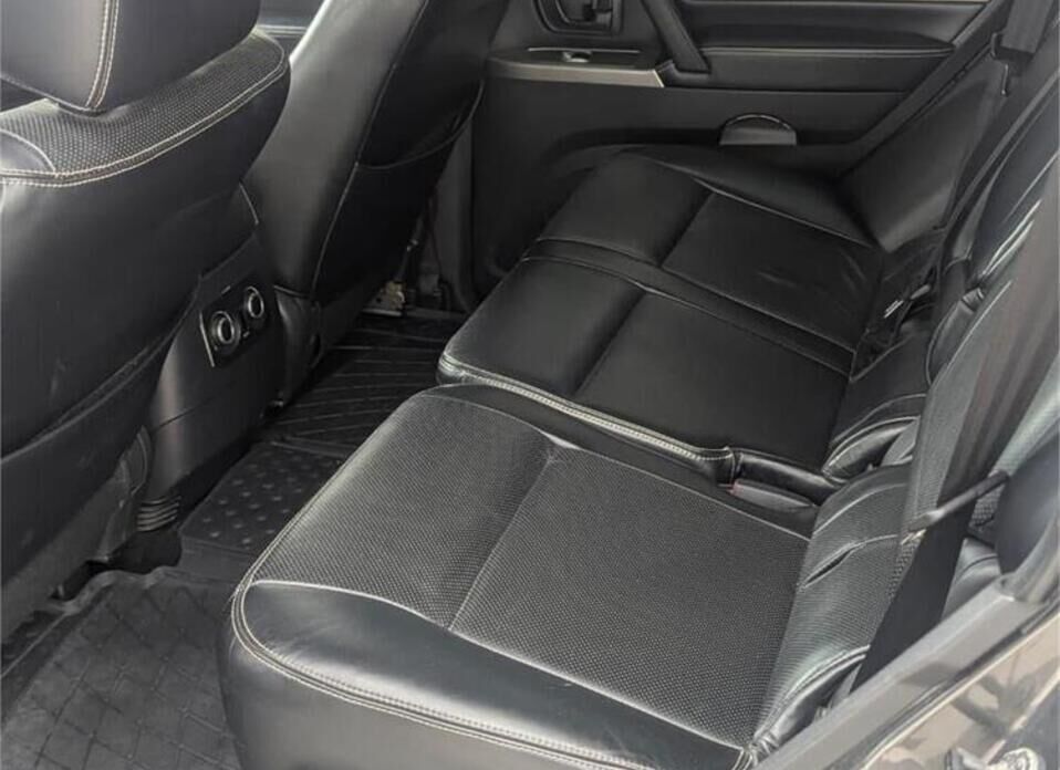 Mitsubishi Pajero 3.0 AT (174 л.с.) 4WD