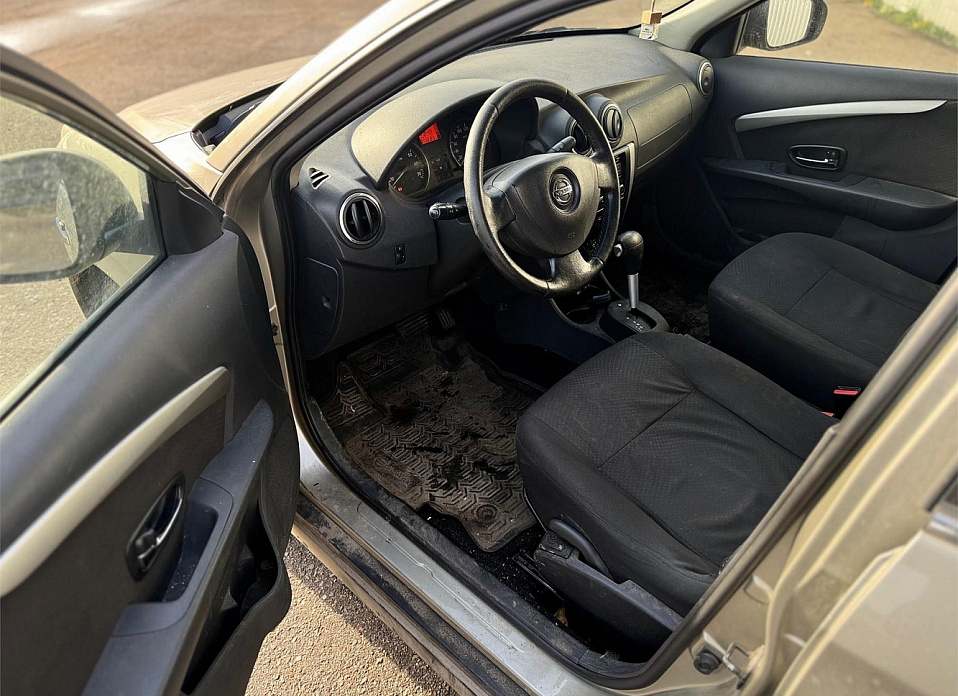 Nissan Almera, III (G15) 1.6 AT (102 л.с.)