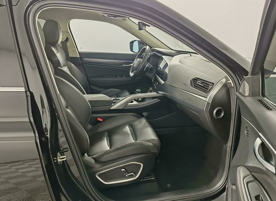 Geely Tugella 2.0 AT (238 л.с.) 4WD