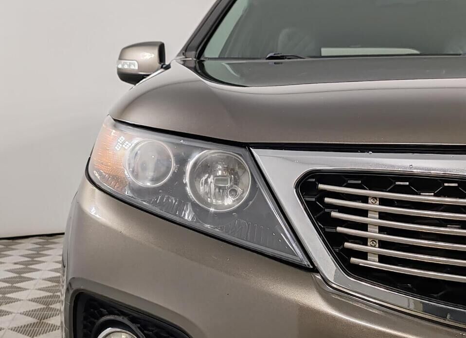 Kia Sorento, II 2.4 AT (175 л.с.) 4WD