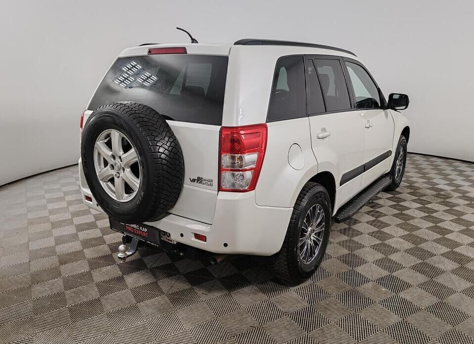 Suzuki Grand Vitara, III Рестайлинг 2 2.4 AT (169 л.с.) 4WD