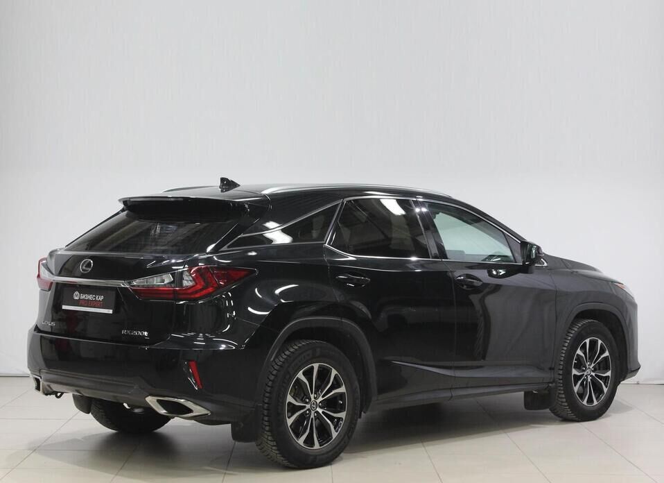 Lexus RX, IV 200t 2.0 AT (238 л.с.) 4WD