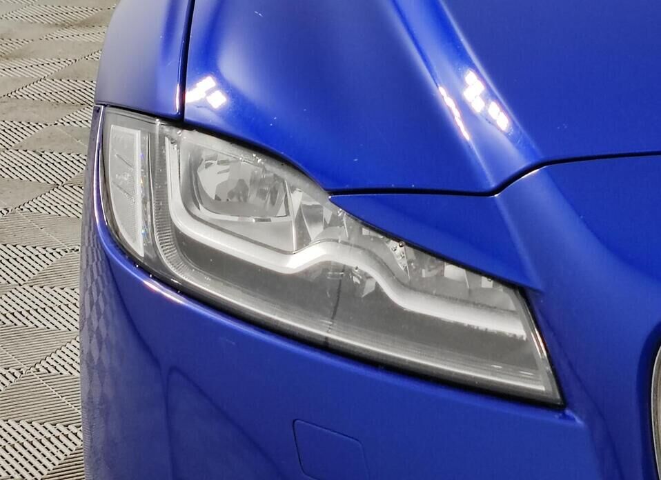 Jaguar XF, II 2.0 AT (200 л.с.)