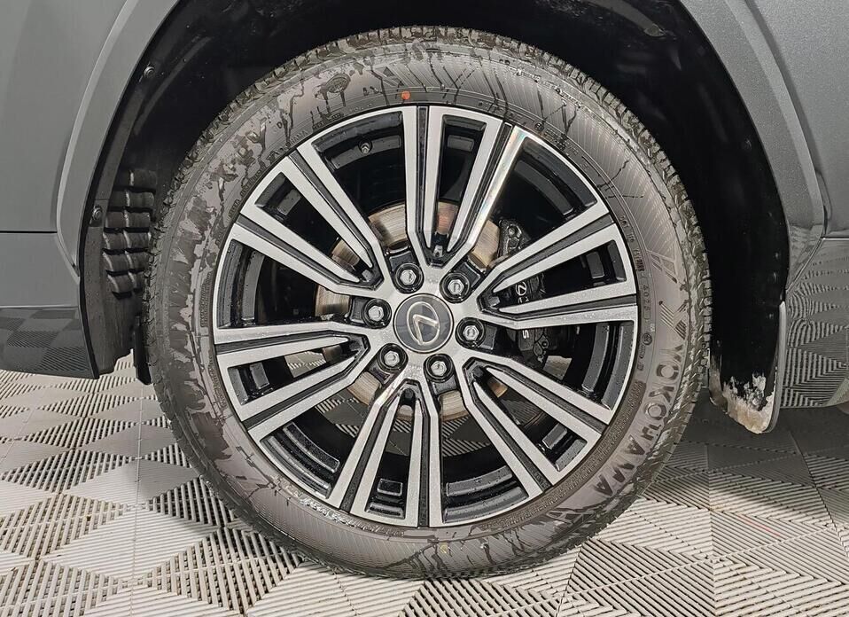 Lexus LX, IV 600 3.5 AT (415 л.с.) 4WD