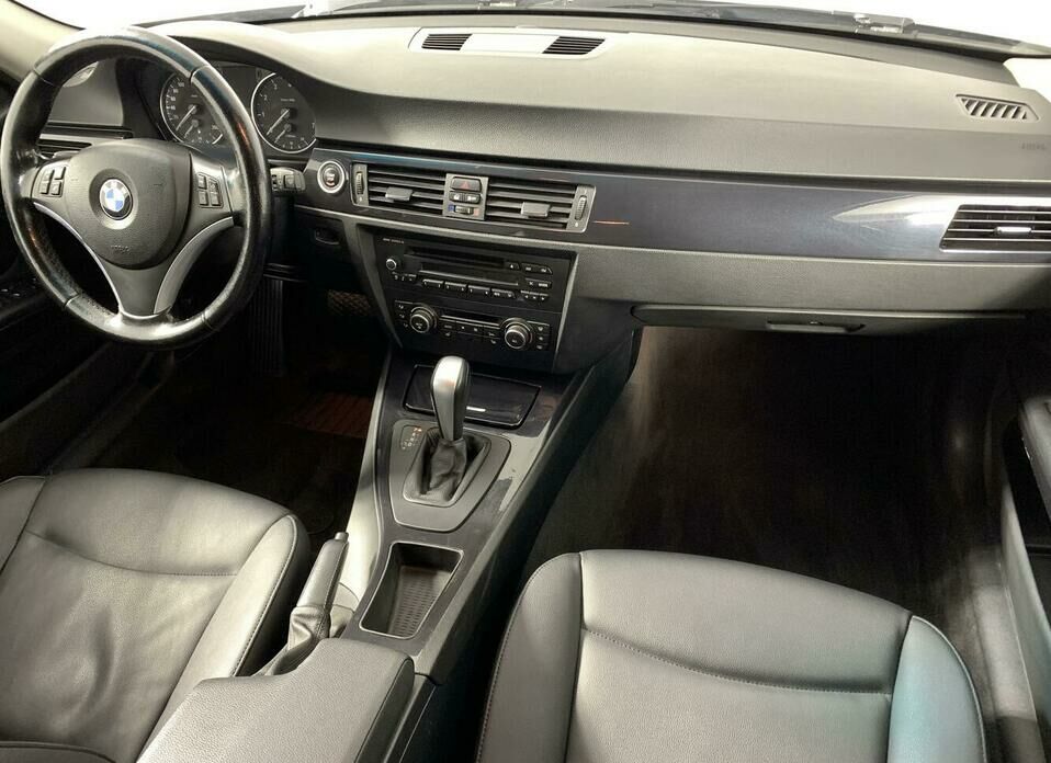 BMW 3 серии 325i 2.5 AT (218 л.с.)