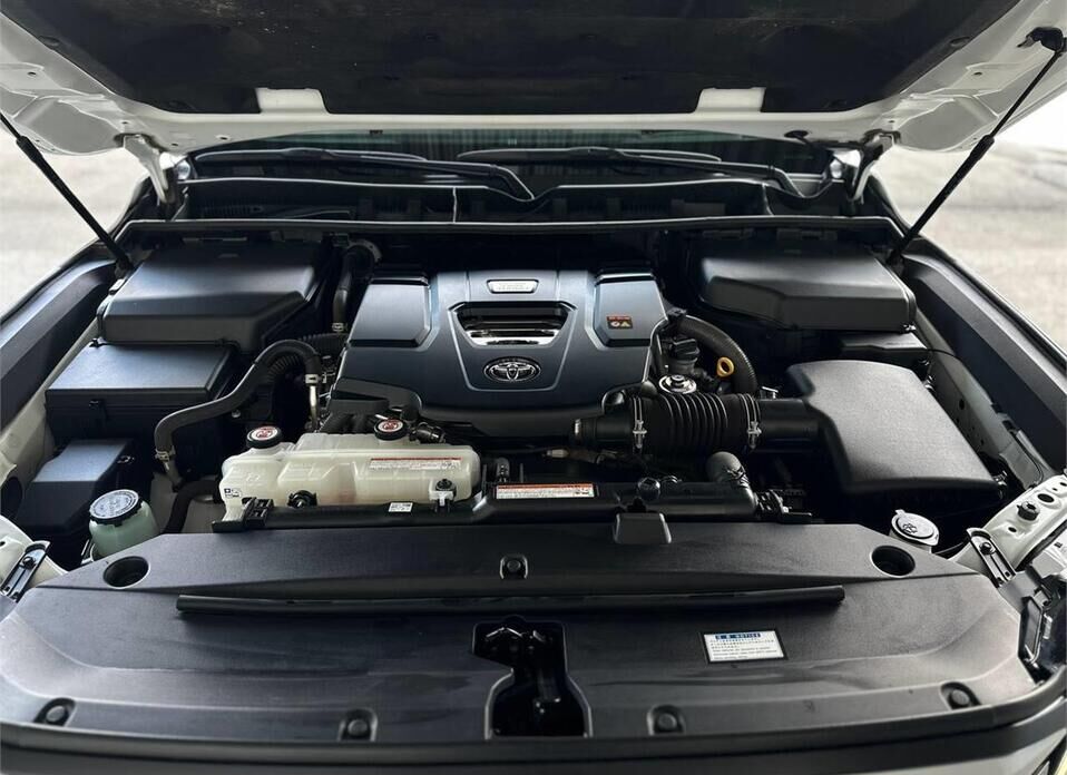 Toyota Land Cruiser 3.4d AT (299 л.с.) 4WD