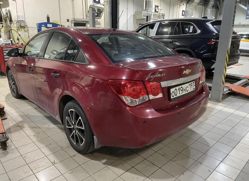 Chevrolet Cruze, I 1.6 AT (109 л.с.)