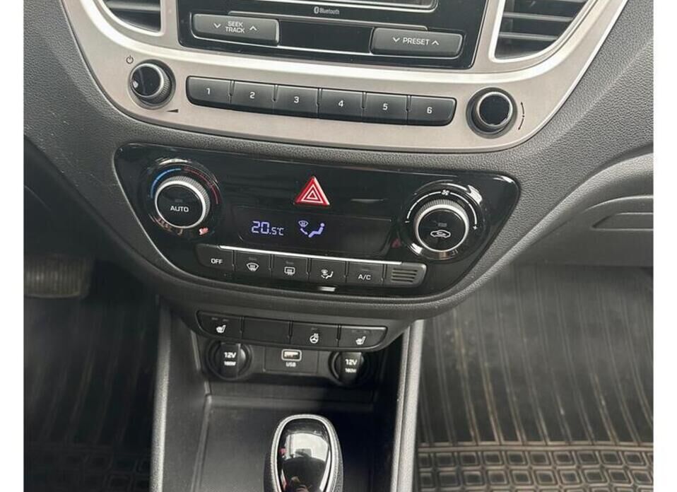 Hyundai Solaris, II 1.6 AT (123 л.с.)