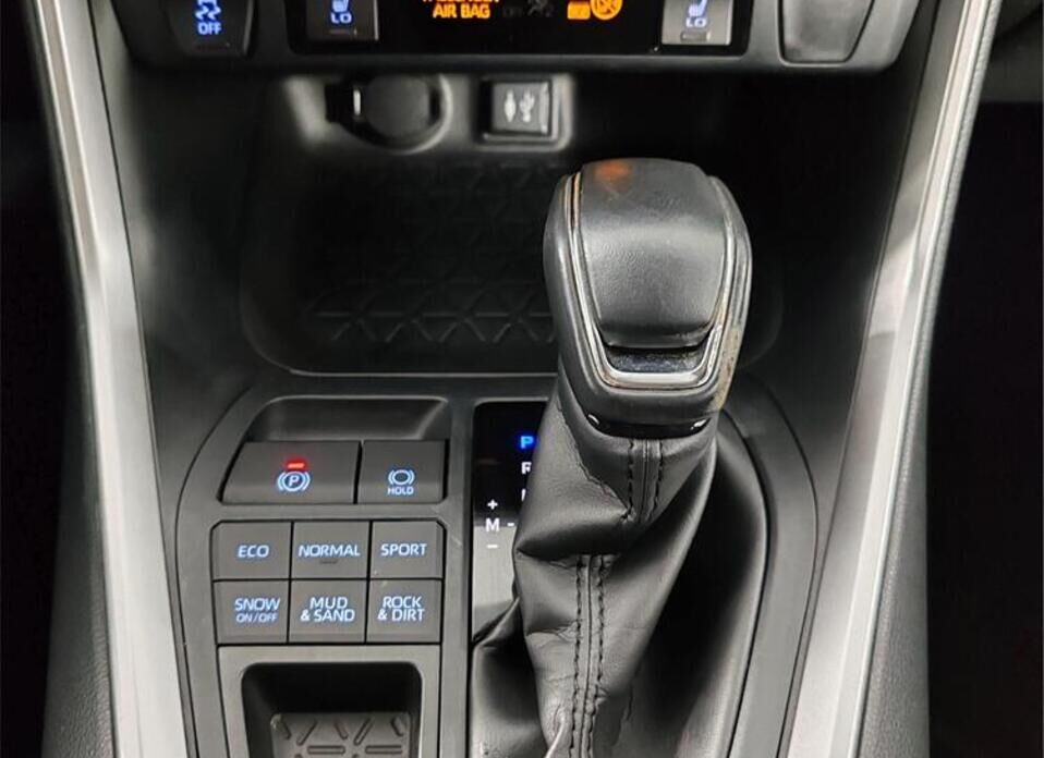 Toyota RAV4, V (XA50) 2.0 CVT (149 л.с.) 4WD