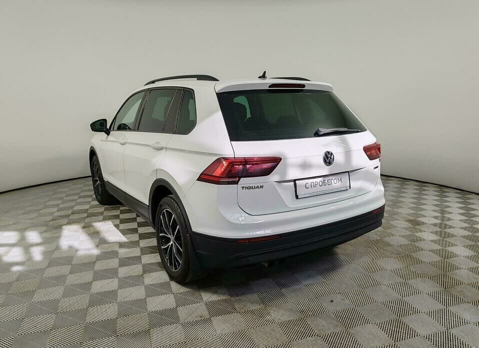 Volkswagen Tiguan 1.4 AMT (150 л.с.) 4WD
