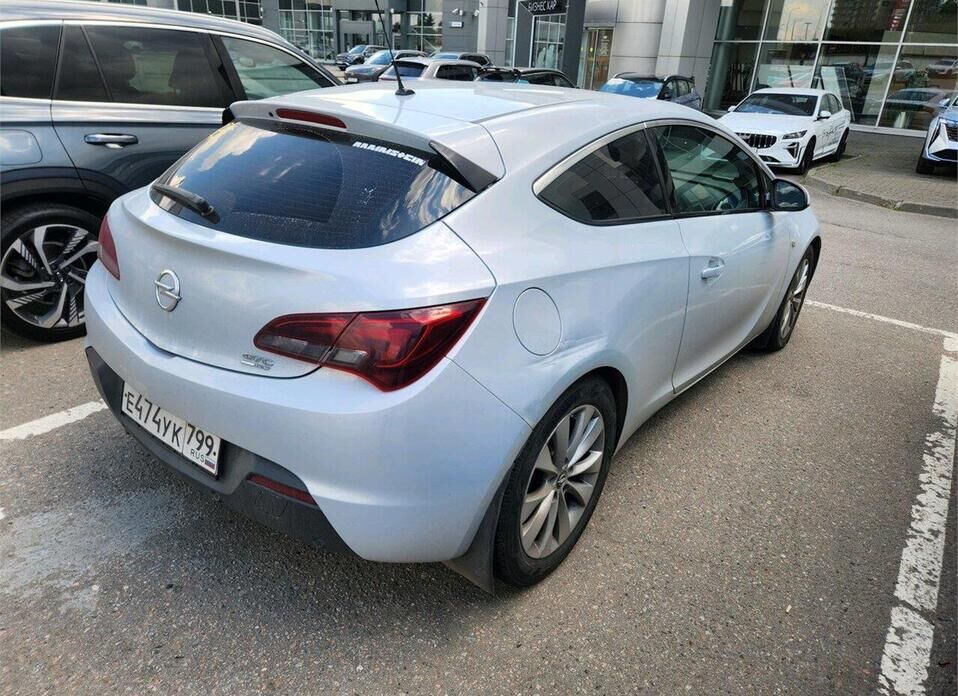 Opel Astra, J Рестайлинг GTC 1.6 MT (180 л.с.)