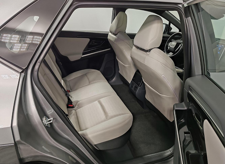 Toyota bZ4X Electro AT (150 кВт)