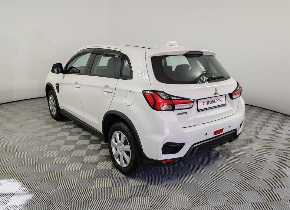 Mitsubishi ASX 1.6 MT (117 л.с.)