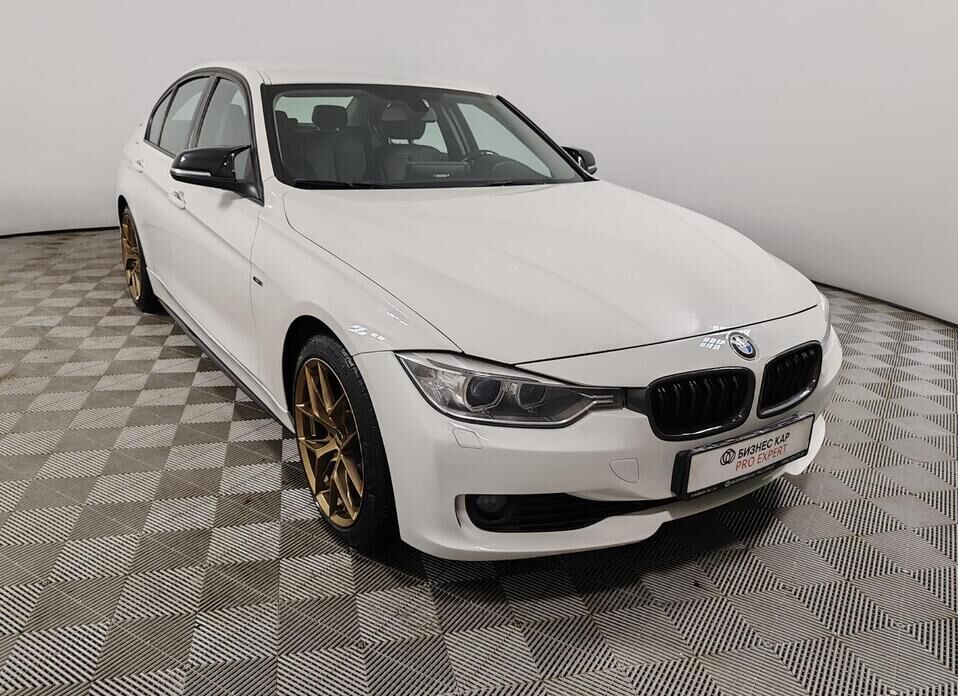 BMW 3 серии, VI (F3x) 328i 2.0 MT (245 л.с.)