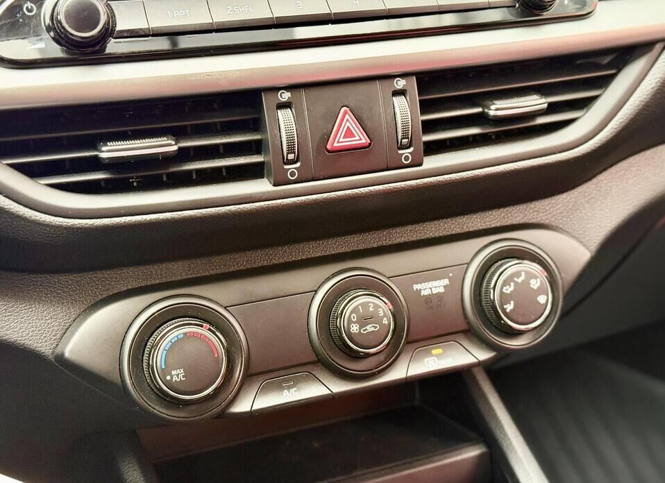 Kia Cerato, IV 1.6 MT (128 л.с.)