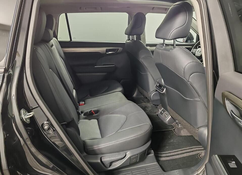 Toyota Highlander, IV (XU70) 2.0 AT (248 л.с.) 4WD