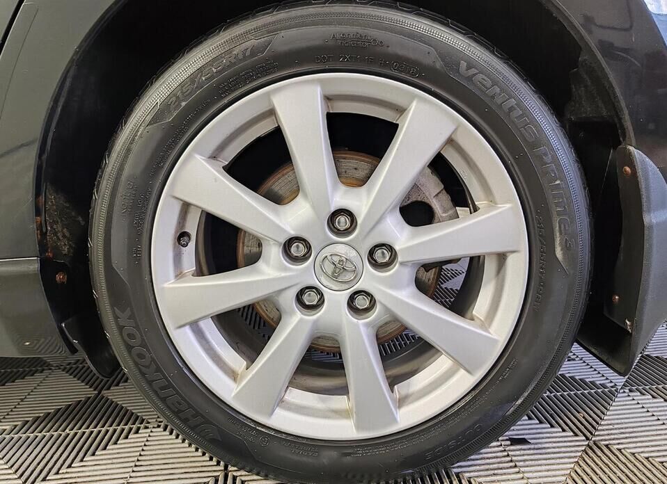 Toyota Avensis, III 1.8 CVT (147 л.с.)