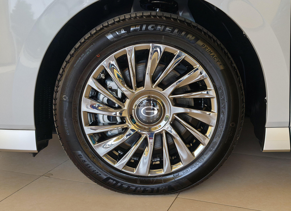 GAC M8 2.0 AT (231 л.с.)