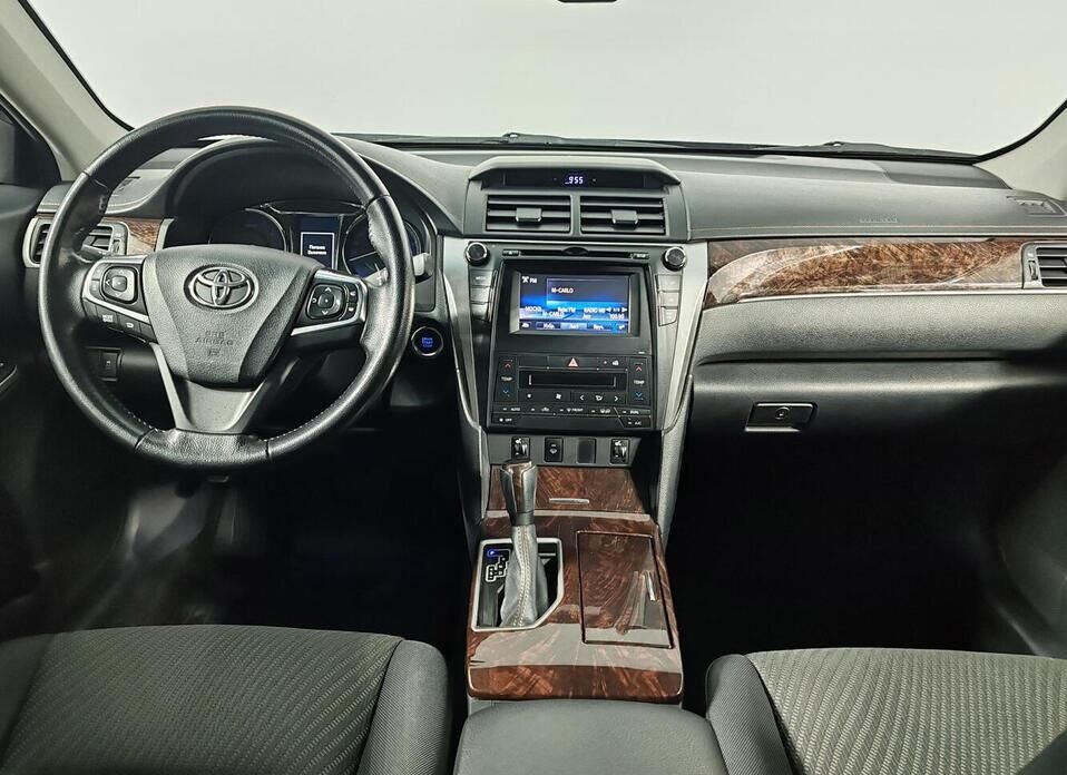 Toyota Camry, VII (XV50) Рестайлинг 2.5 AT (181 л.с.)