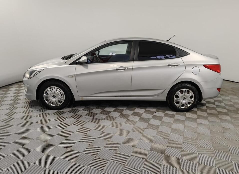 Hyundai Solaris 1.4 MT (107 л.с.)