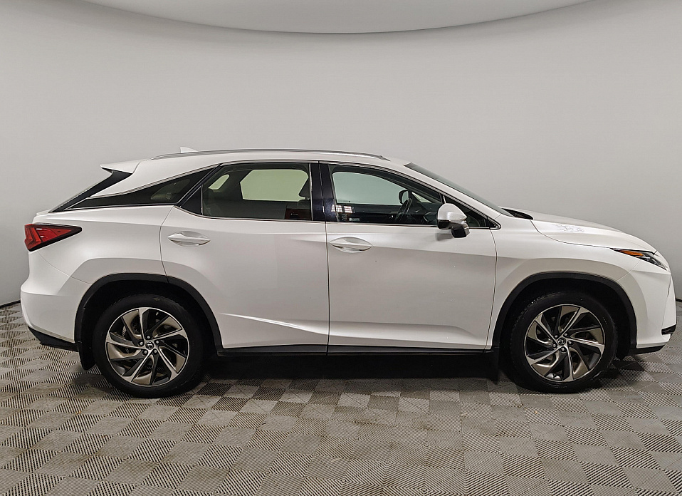 Lexus RX, IV 300 2.0 AT (238 л.с.) 4WD