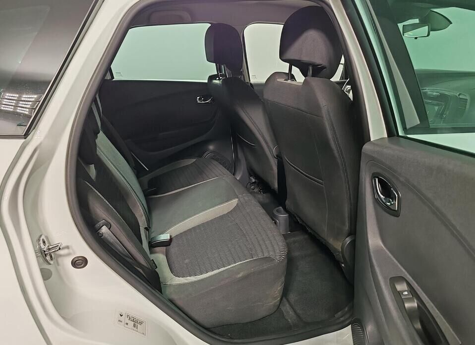 Renault Kaptur, I 2.0 MT (143 л.с.) 4WD