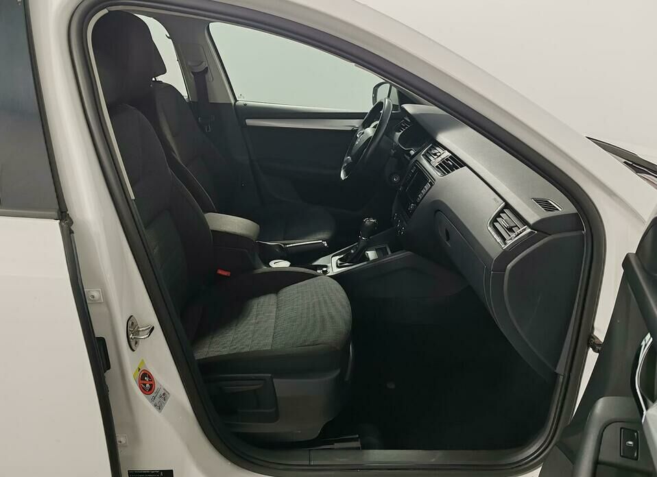 Skoda Octavia 1.4 AMT (140 л.с.)