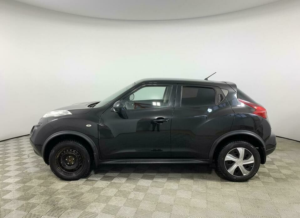 Nissan Juke 1.6 MT (117 л.с.)