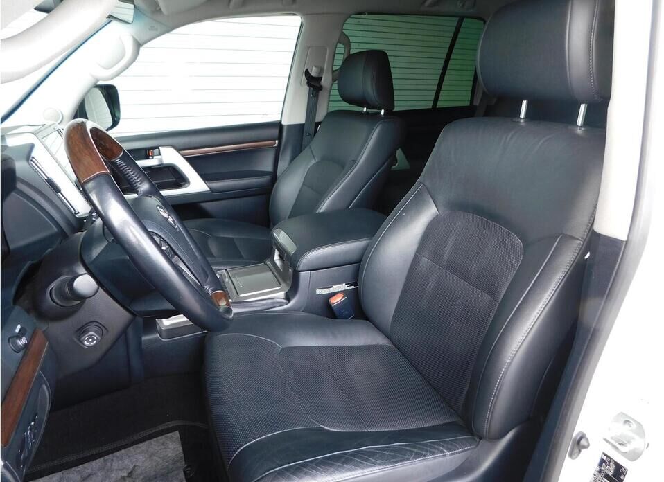 Toyota Land Cruiser 4.5d AT (249 л.с.) 4WD