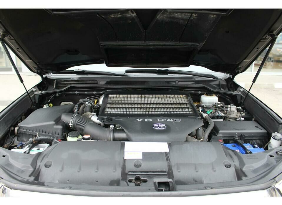 Toyota Land Cruiser 4.5d AT (249 л.с.) 4WD