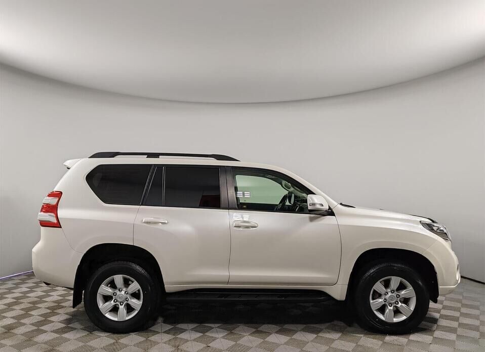 Toyota Land Cruiser Prado, 150 Series Рестайлинг 1 2.7 AT (163 л.с.) 4WD