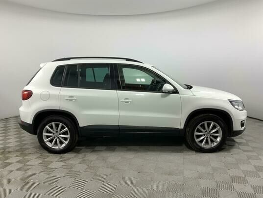 Volkswagen Tiguan, 2016 г., 183 827 км