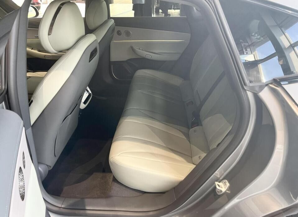 EXEED Exlantix ES 1.5hyb AT (469 л.с.) 4WD