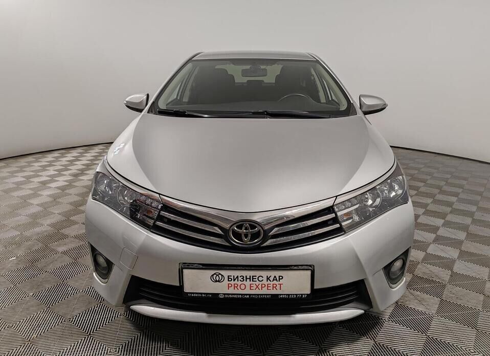 Toyota Corolla, XI (E160, E170) 1.6 CVT (122 л.с.)