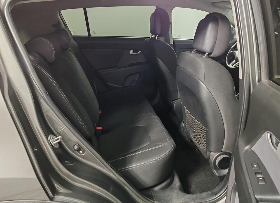 Kia Sportage 2.0 AT (150 л.с.) 4WD