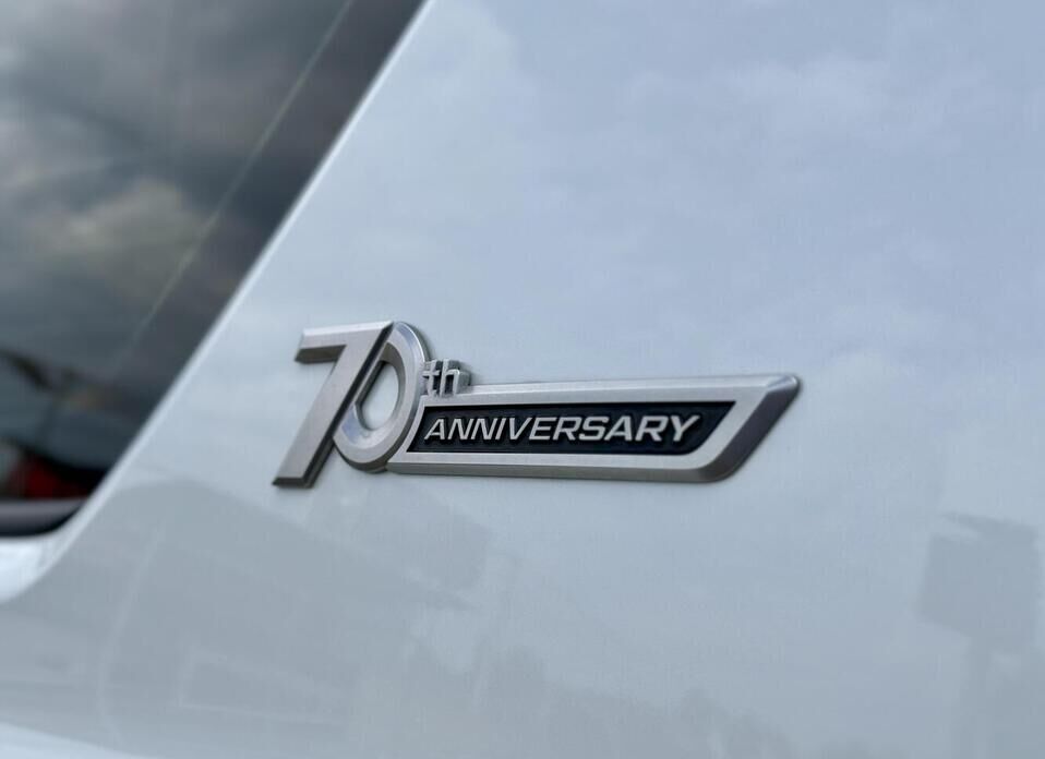 Toyota Land Cruiser Prado, 150 Series Рестайлинг 3 4.0 AT (249 л.с.) 4WD