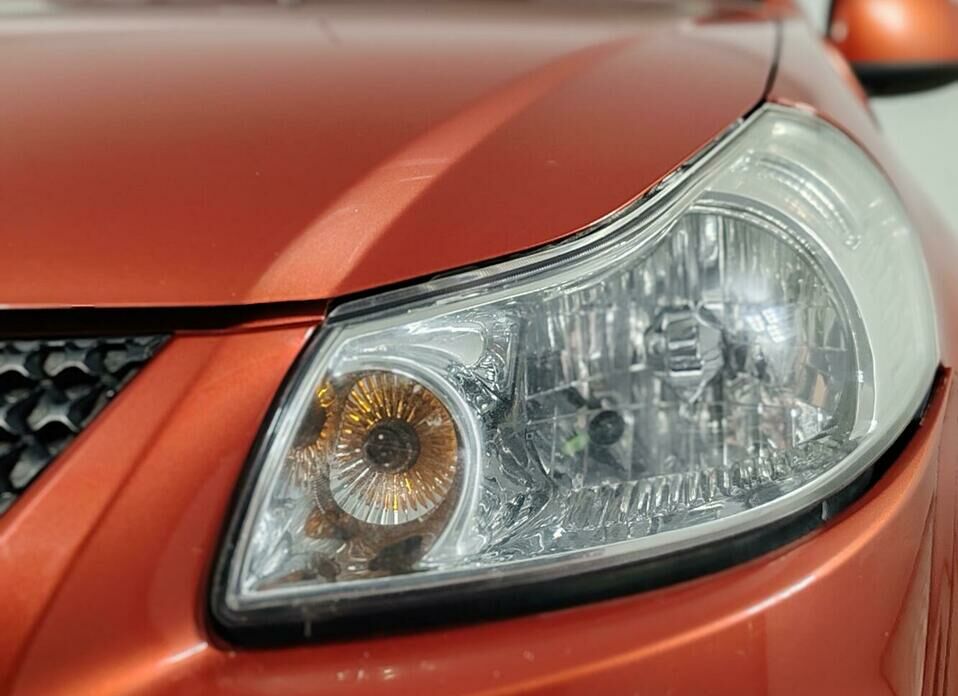 Suzuki SX4 1.6 AT (112 л.с.) 4WD