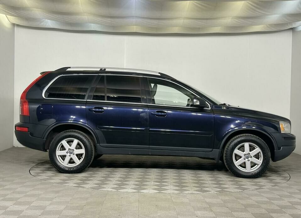 Volvo XC90 2.5 AT (210 л.с.) 4WD