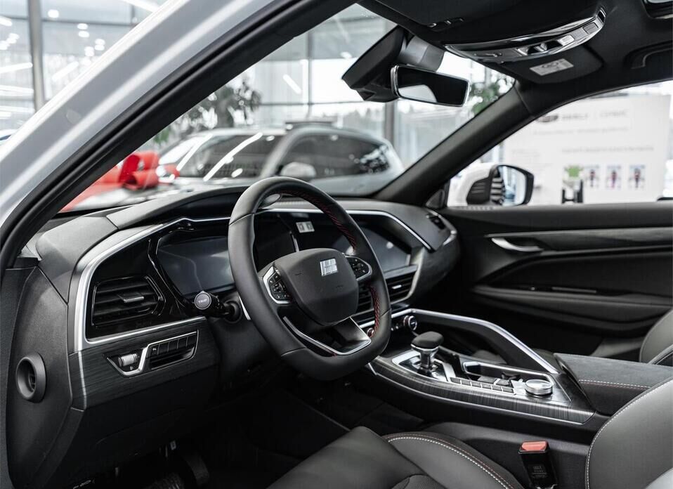 Knewstar 001 2.0 AT (238 л.с.) 4WD