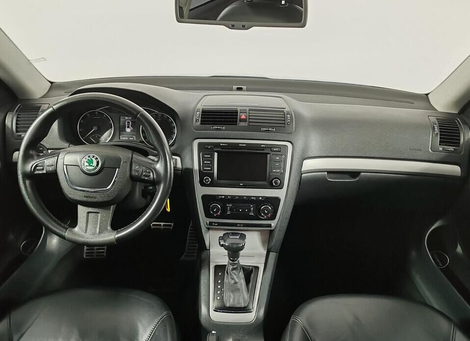 Skoda Octavia 1.8 AT (152 л.с.)
