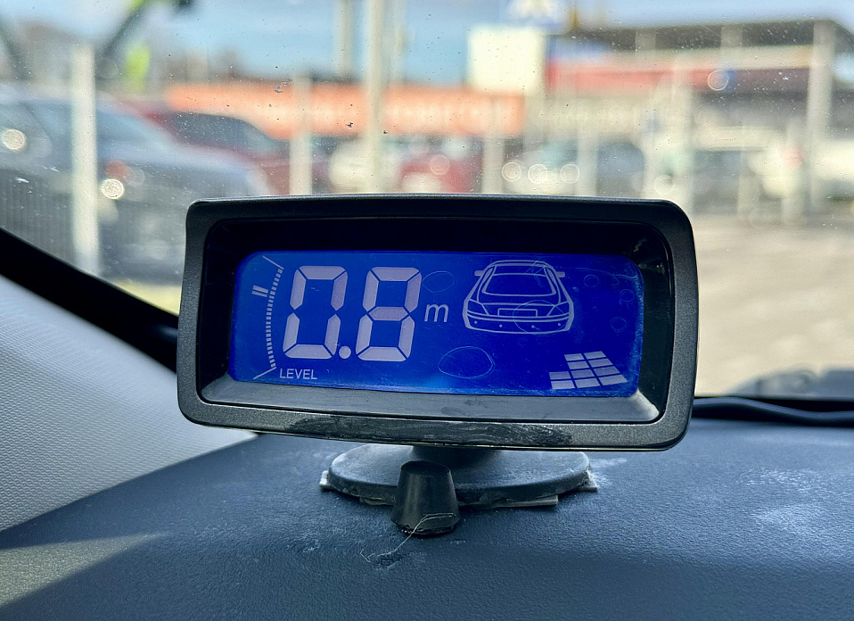 Toyota Auris, I Рестайлинг 1.6 MT (132 л.с.)