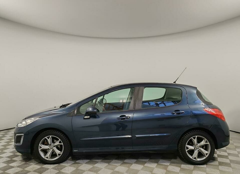 Peugeot 308 1.6 MT (120 л.с.)