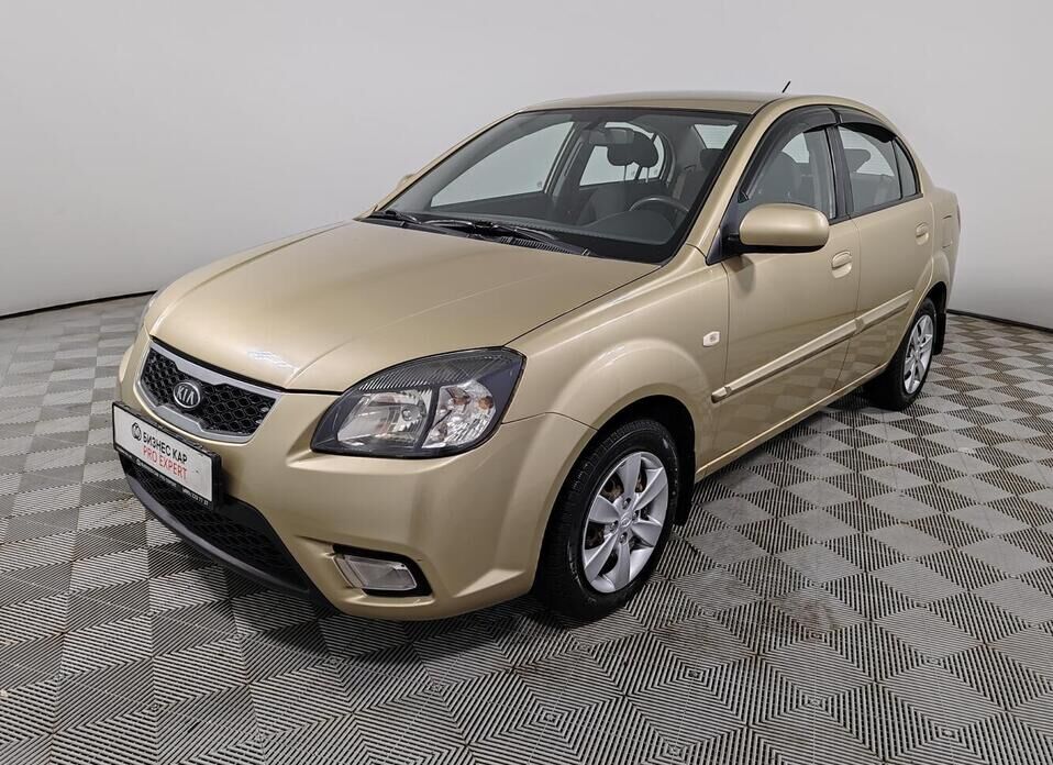 Kia Rio, II Рестайлинг 1.4 AT (95 л.с.)
